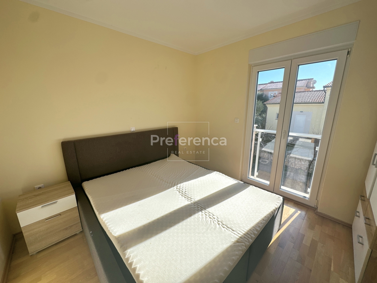 Apartma Na predaj - LIČKO-SENJSKA NOVALJA