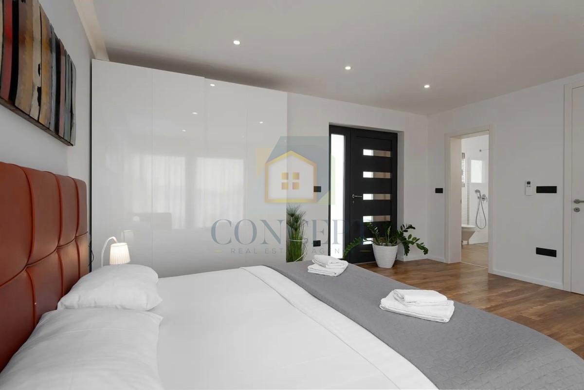 House For sale - ISTARSKA POREČ