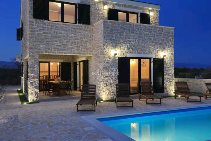 House for sale 120 m² – Privlaka