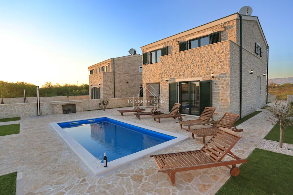 House For sale - ZADARSKA PRIVLAKA