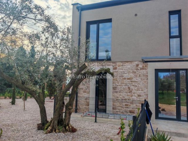 Casa In vendita - Istarska Novigrad - foto 3/25