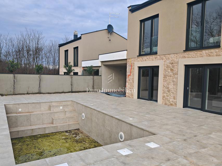 House For sale - Istarska Novigrad - foto 2/25