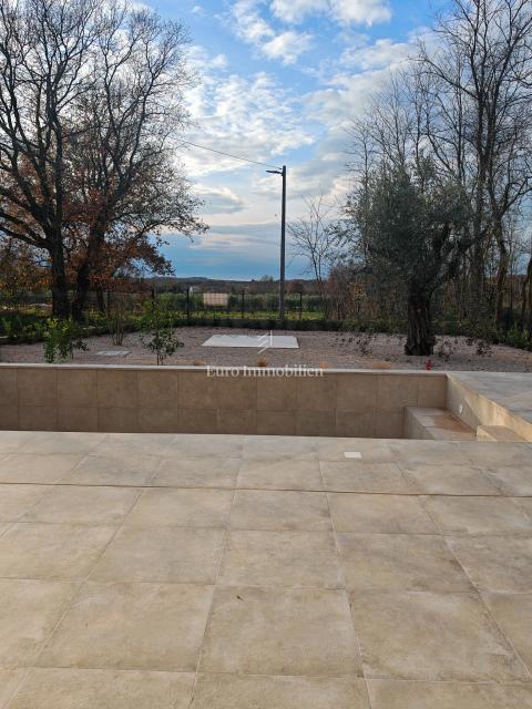 House For sale - ISTARSKA NOVIGRAD