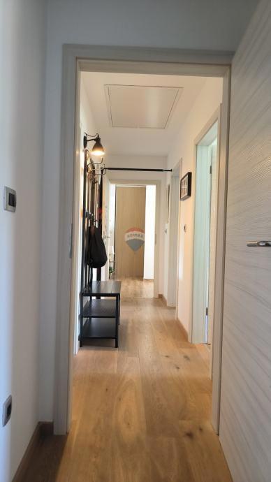 Flat For sale - PRIMORSKO-GORANSKA KASTAV
