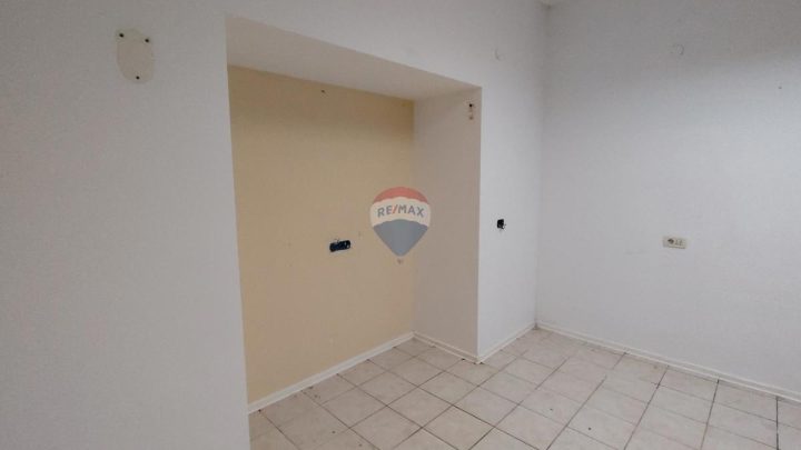 Lokal użytkowy do wynajęcia 18 m² – Rijeka