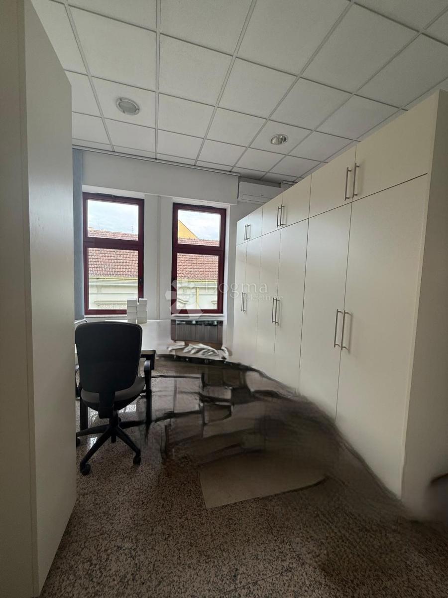 Locaux commerciaux À vendre - VARAŽDINSKA VARAŽDIN