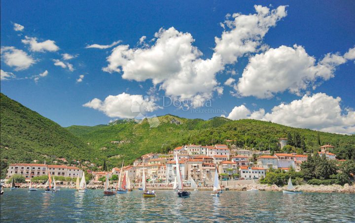 Parcela na predaj 667 m² – Mošćenička Draga
