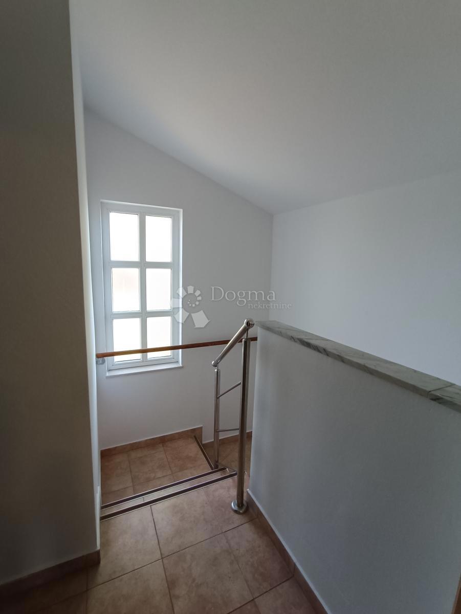Maison À vendre - SPLITSKO-DALMATINSKA ŠOLTA