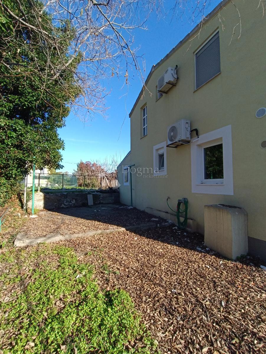 Maison À vendre - SPLITSKO-DALMATINSKA ŠOLTA