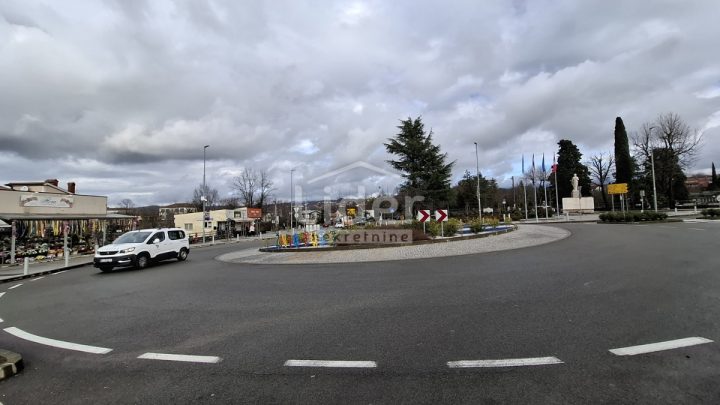 Business premises for rent 56 m² – Viškovo