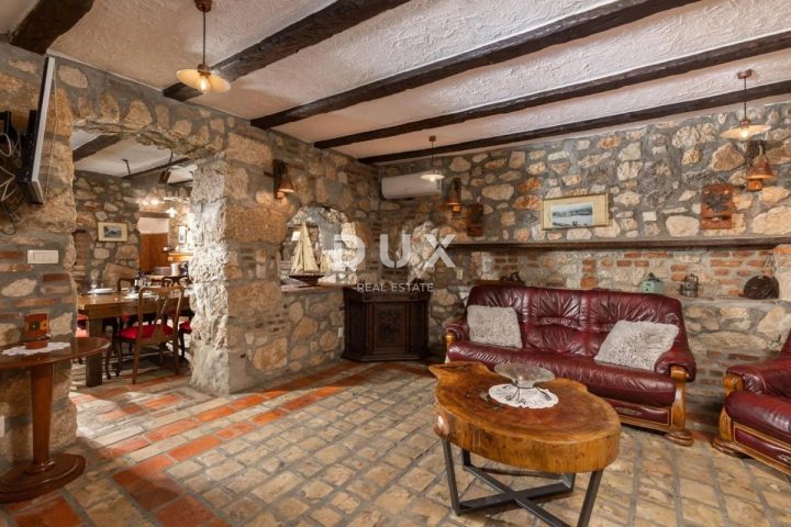 Kuća Na prodaju - Primorsko-goranska Vinodolska Općina - foto 2/31