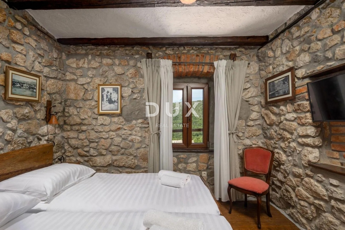 Kuća Na prodaju - PRIMORSKO-GORANSKA VINODOLSKA OPĆINA