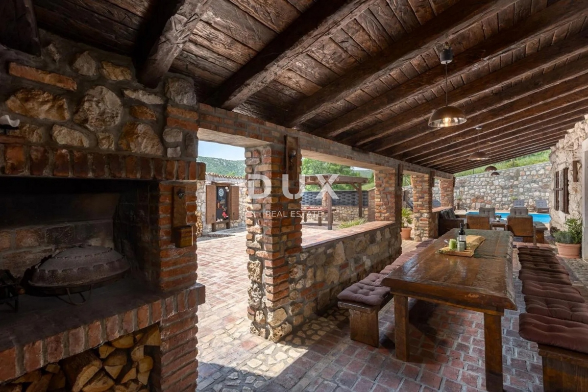 Kuća Na prodaju - PRIMORSKO-GORANSKA VINODOLSKA OPĆINA