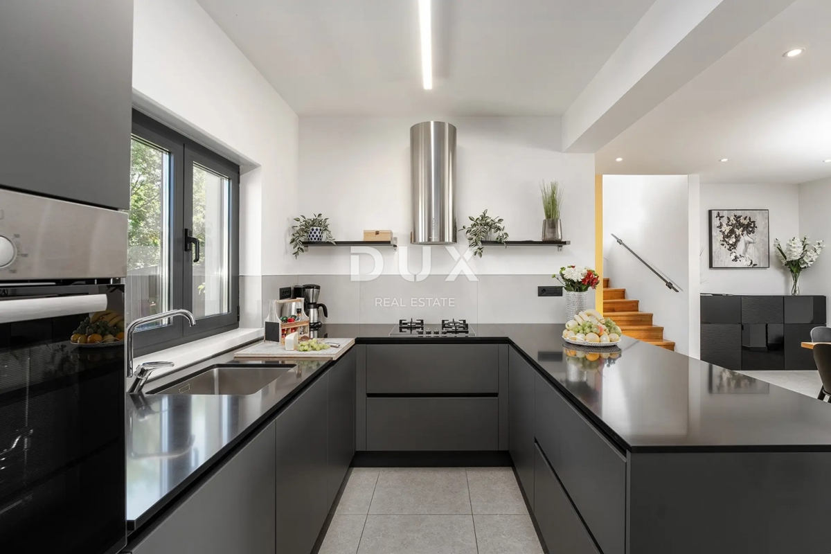 Haus Zu verkaufen - ISTARSKA POREČ
