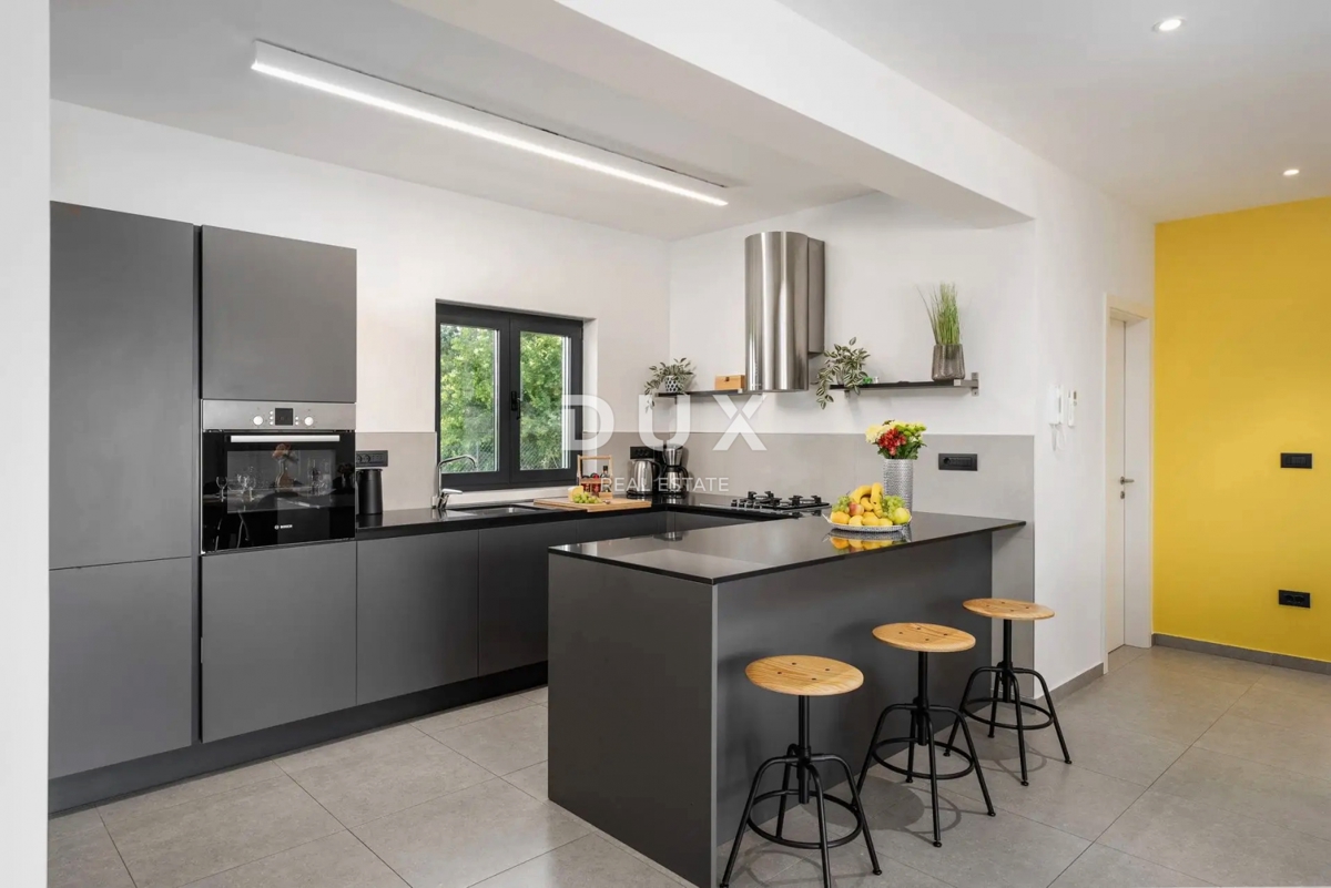 Haus Zu verkaufen - ISTARSKA POREČ