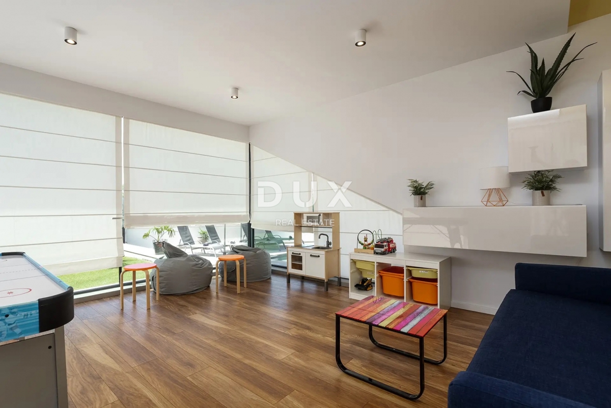 Haus Zu verkaufen - ISTARSKA POREČ