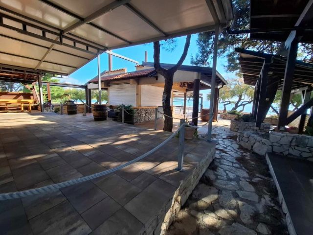 Poslovni prostor na prodaju 157 m² – Vodice