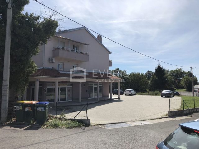 Poslovni prostor Na prodaju - Primorsko-goranska Viškovo - foto 5/11