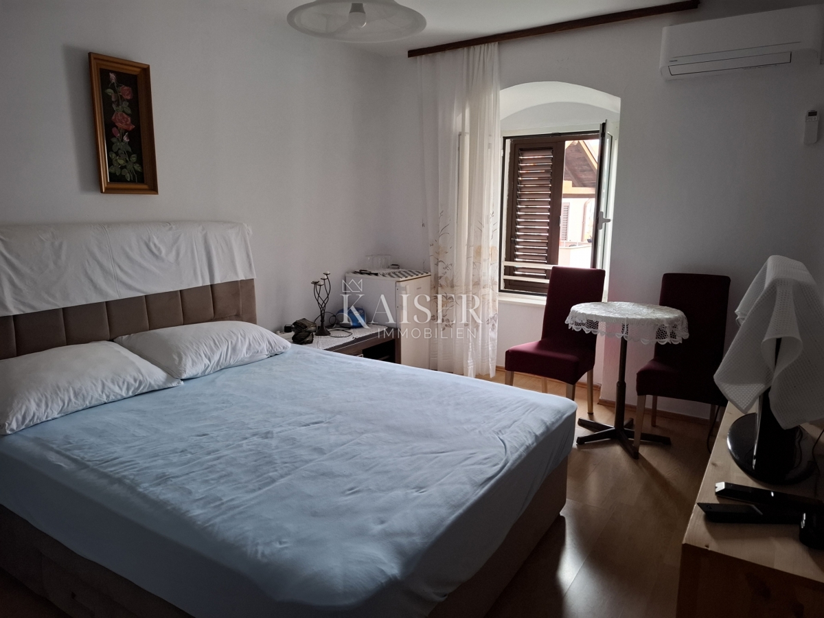 Mieszkanie Na sprzedaż - PRIMORSKO-GORANSKA MALI LOŠINJ