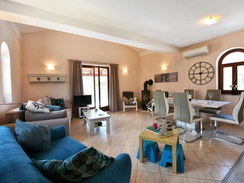 House For sale - ISTARSKA VIŠNJAN
