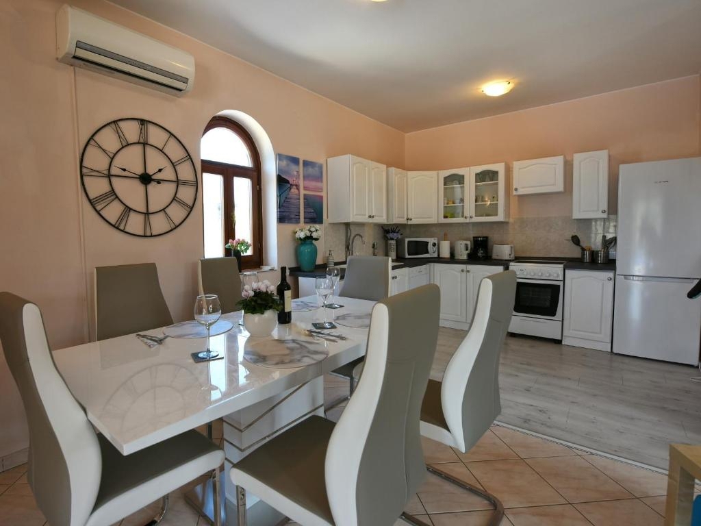 House For sale - ISTARSKA VIŠNJAN