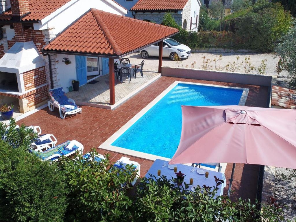 House For sale - ISTARSKA VIŠNJAN