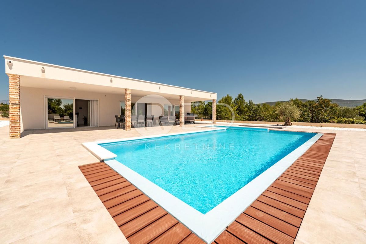 House For sale - Zadarska Novigrad - foto 1/33