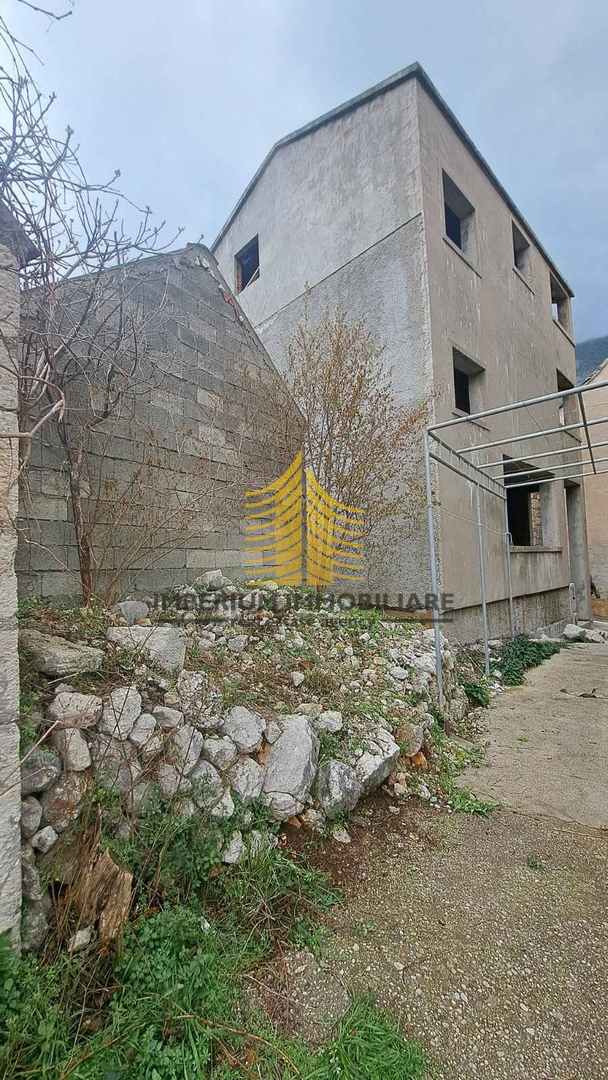 Haus Zu verkaufen - SPLITSKO-DALMATINSKA PODGORA