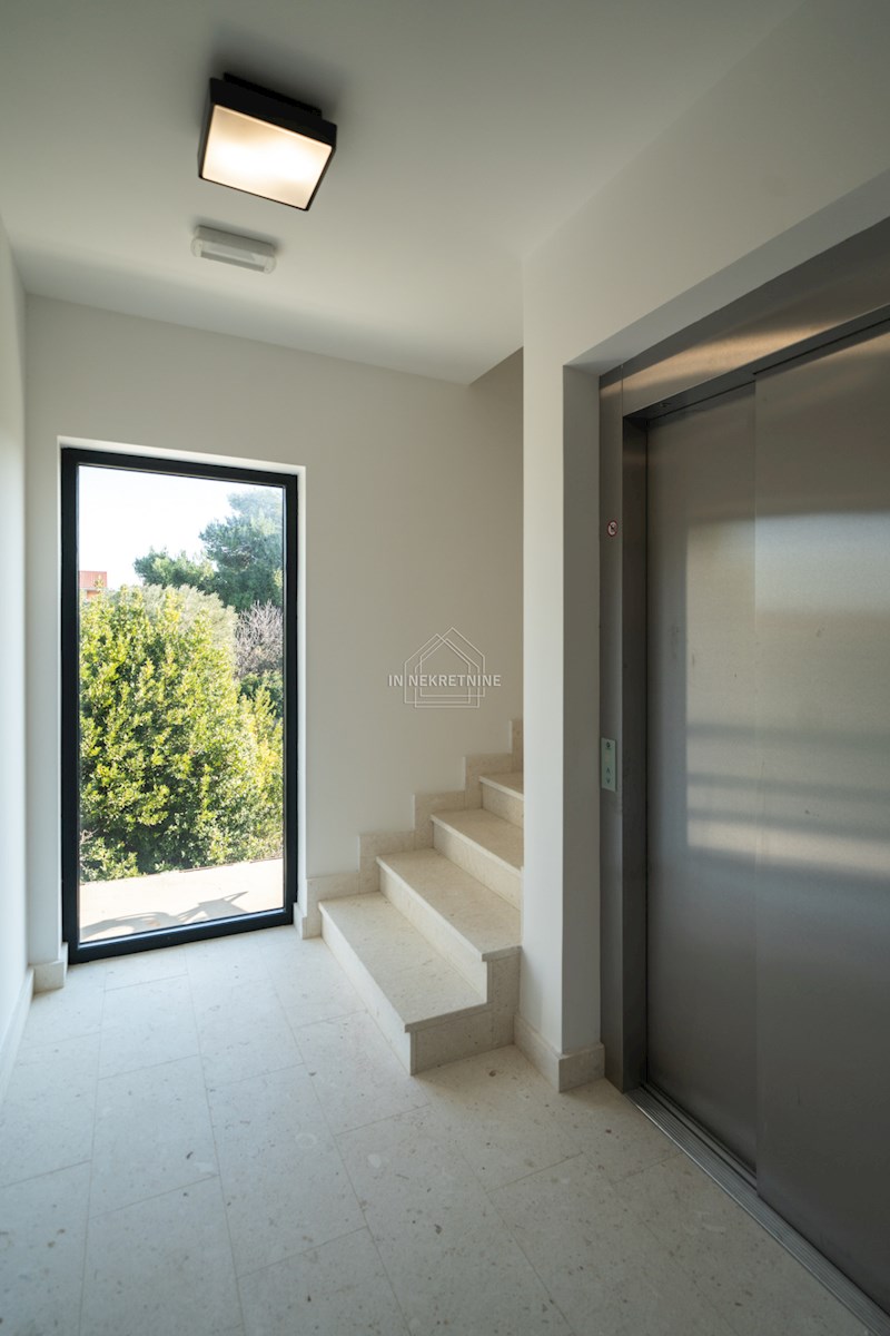 House For sale - ZADARSKA NIN