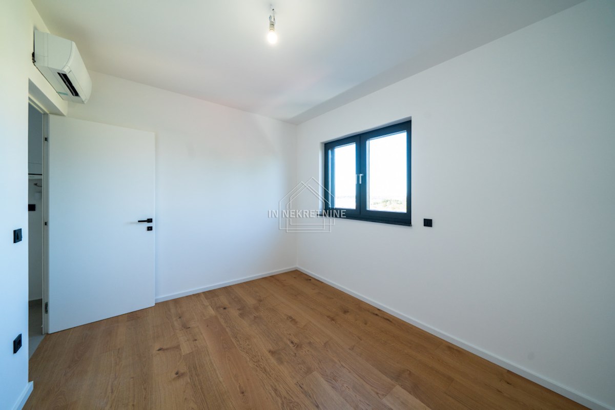 House For sale - ZADARSKA NIN