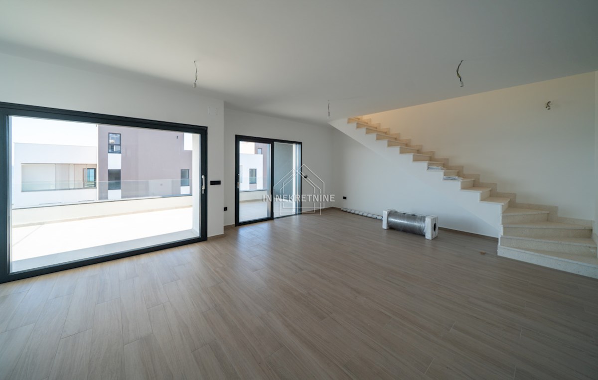 House For sale - Zadarska Nin - foto 2/16