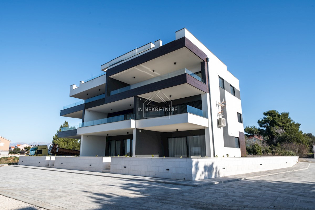 House For sale - ZADARSKA NIN
