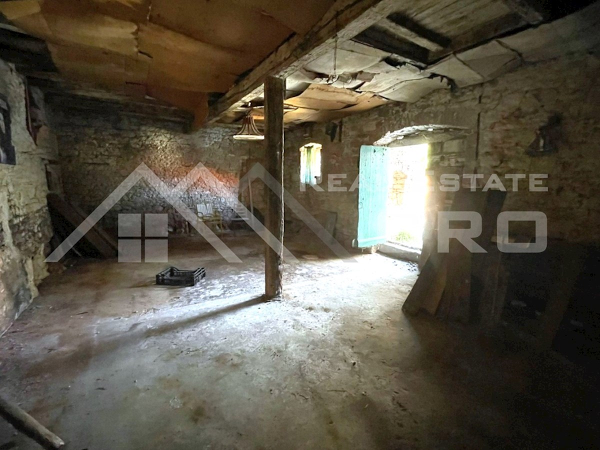 House For sale - SPLITSKO-DALMATINSKA BRAČ