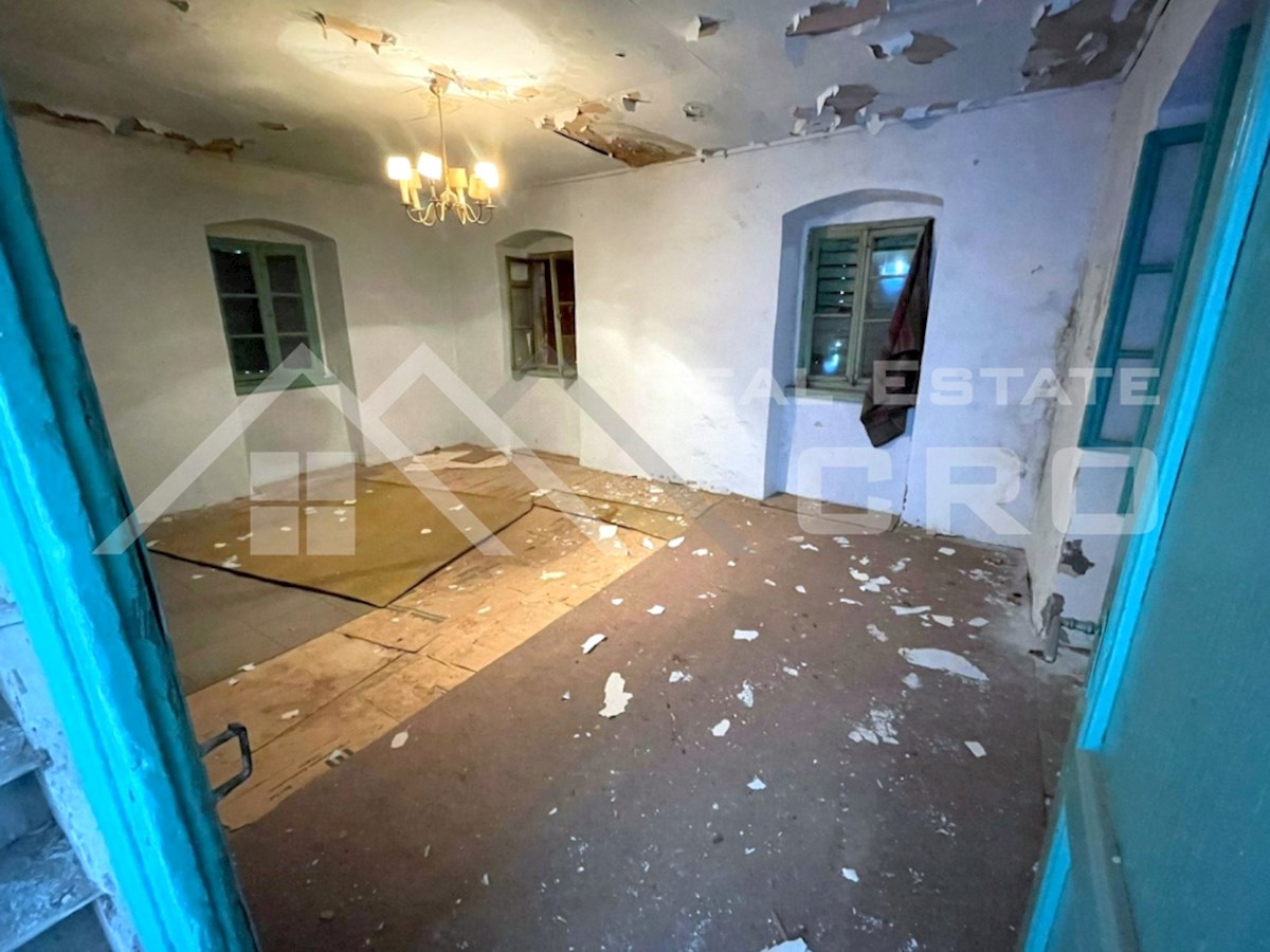 House For sale - SPLITSKO-DALMATINSKA BRAČ