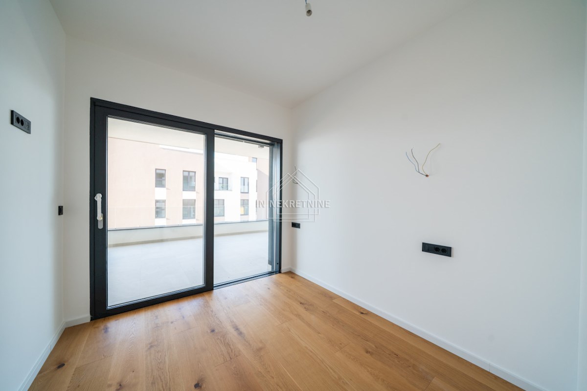House For sale - ZADARSKA NIN