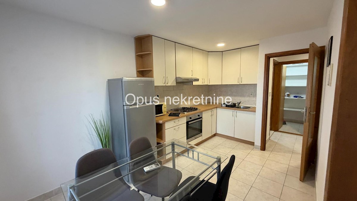 Appartement À vendre - DUBROVAČKO-NERETVANSKA METKOVIĆ