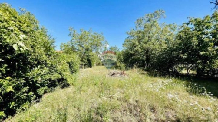 Parcela na predaj 727 m² – Kastav