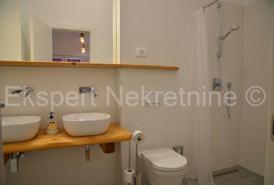 Mieszkanie Na sprzedaż - SPLITSKO-DALMATINSKA SEGET