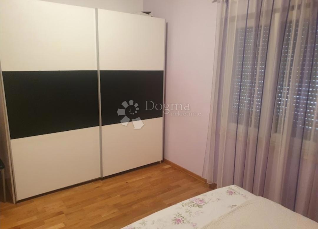 Stan Na prodaju - ŠIBENSKO-KNINSKA ROGOZNICA