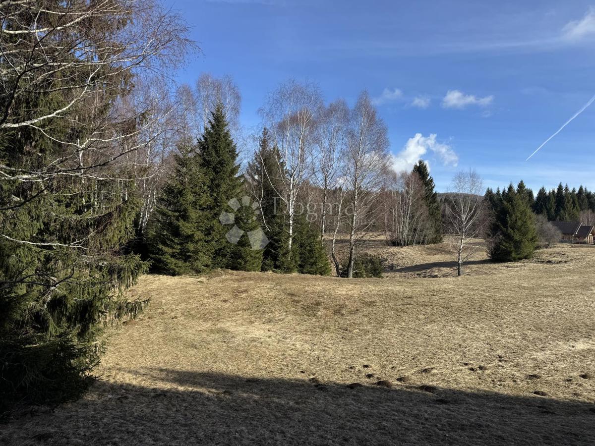 Zemljište Na prodaju - PRIMORSKO-GORANSKA SKRAD