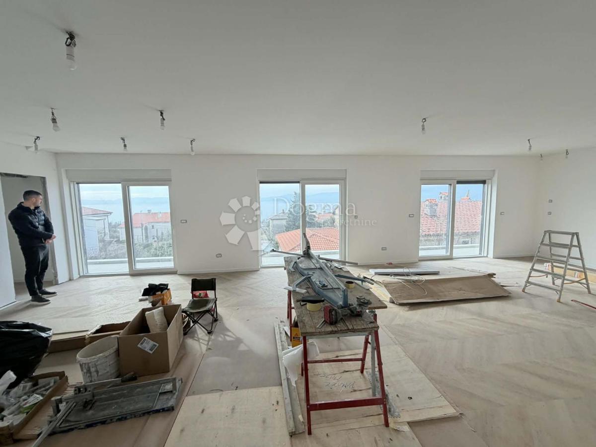 Apartma Na predaj - Primorsko-goranska Kostrena - foto 1/11