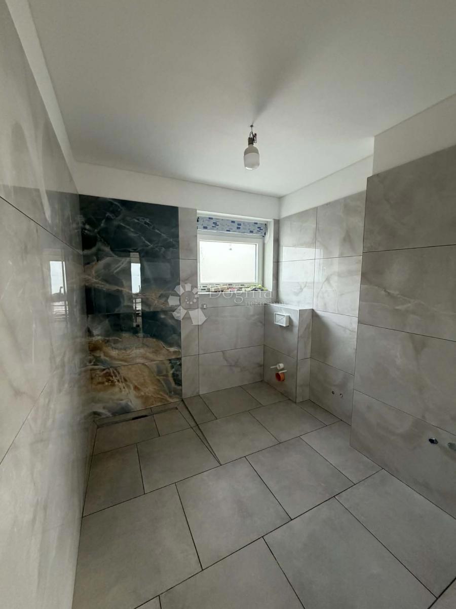 Apartma Na predaj - PRIMORSKO-GORANSKA KOSTRENA