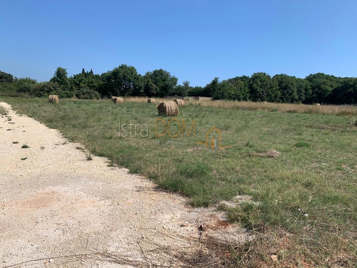 Zemljište Na prodaju - Istarska Ližnjan - foto 1/4