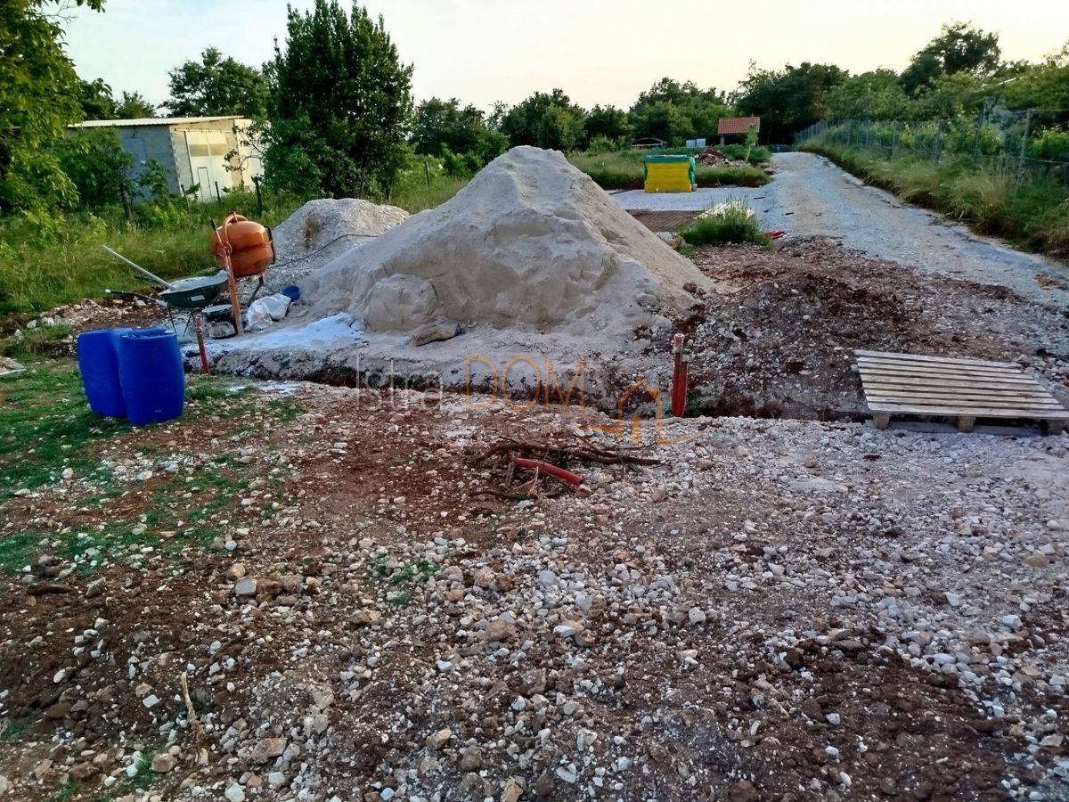 Pozemok Na predaj - Istarska žminj - foto 2/6