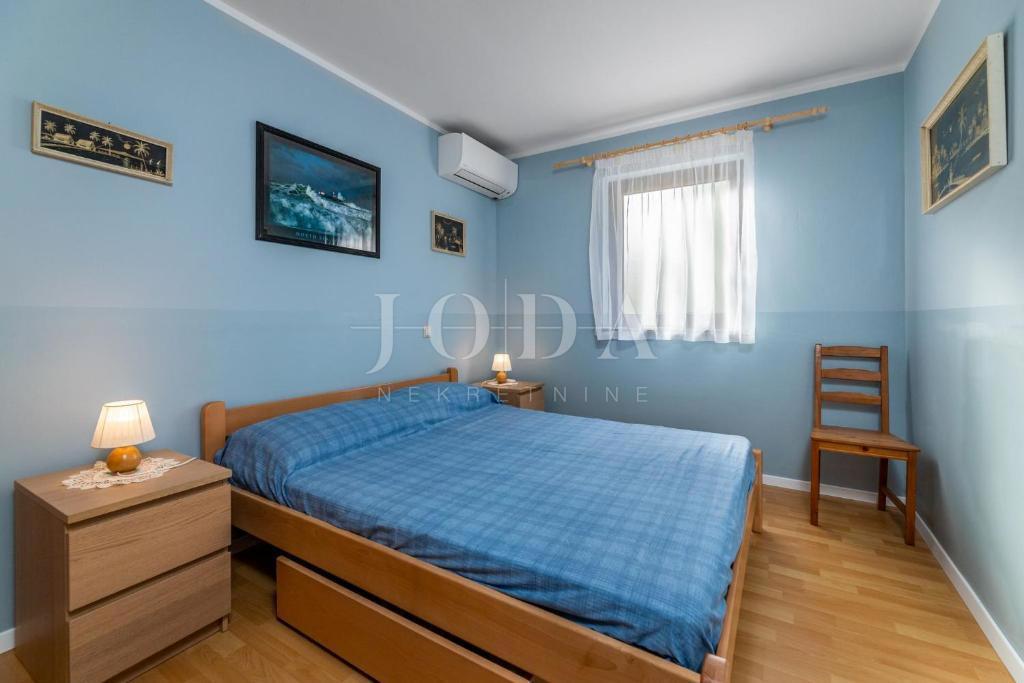 Stan Na prodaju - PRIMORSKO-GORANSKA KRK