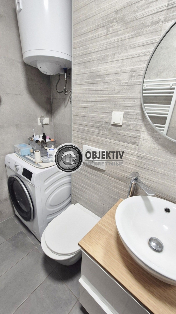 Appartement À louer - SPLITSKO-DALMATINSKA SPLIT