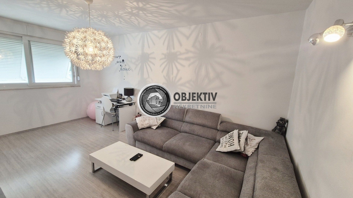 Appartement À louer - Splitsko-dalmatinska Split - foto 3/14