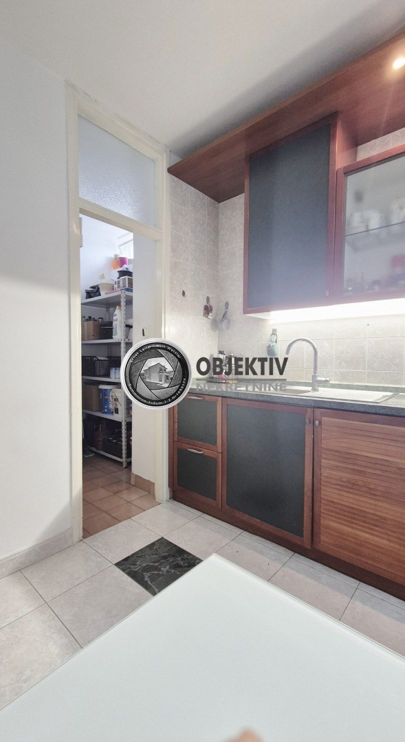 Appartement À louer - SPLITSKO-DALMATINSKA SPLIT