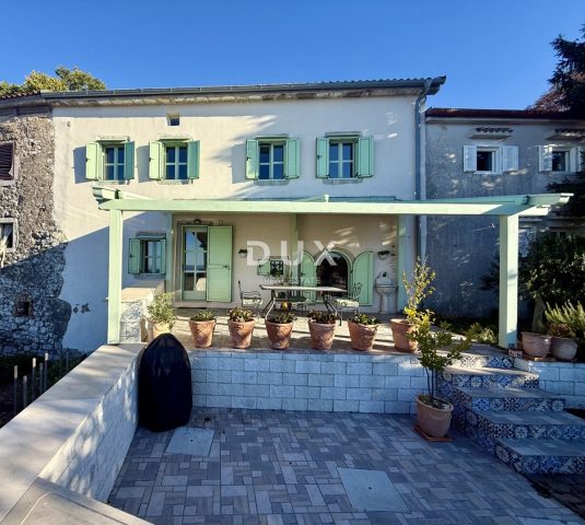 Casa in vendita 250 m² – Čavle