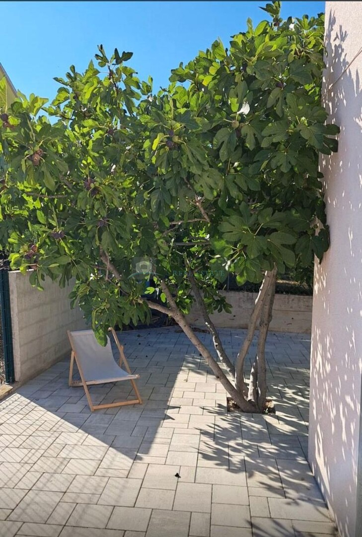 Flat For sale - ŠIBENSKO-KNINSKA VODICE